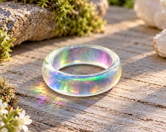 Custom Iridescent Resin Ring, Color Changing Holographic Band, Handmade Unisex Rainbow Jewelry Gift
