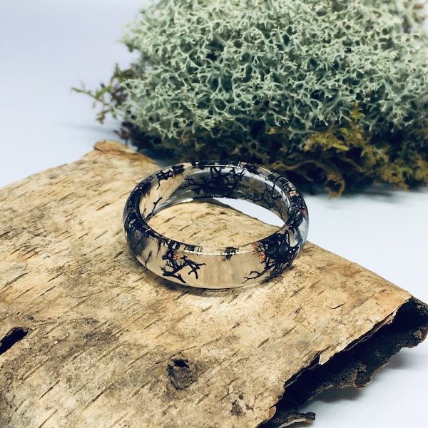 Black moss resin ring, Resin forest ring, resin rings, epoxy resin ring, wood resin jewelry