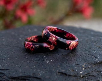 Handmade Black Red Resin Ring – Gold or Copper Flakes, Lava Style Band