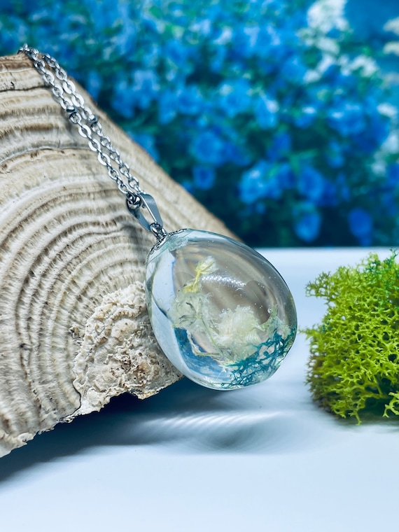 Resin plant jewelry outlet