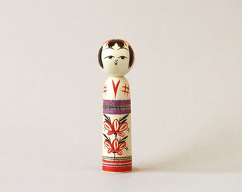 mini kokeshi