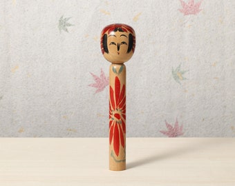 1960's Vintage Zaotakayu style kokeshi doll, 21cm / 8.26inch in height, by Naoshi OKAZAKI (1911-1976), Japanese wooden kokeshi doll