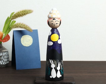 Otsukimi-harvest moon kokeshi doll, 18.5cm / 7.28inch in height, made by Teruyuki Hiraga, Sakunami style kokeshi craftsman