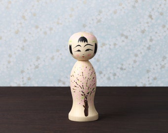 Sakura no Ki-cherry blossom tree kokeshi doll, 13cm / 5.11inch in height, made by Teruyuki HIRAGA, Sakunami style kokeshi craftsman