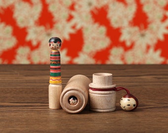 Hanko kokeshi doll, 8.5cm / 3.34inch in height, made by Seiko SATO (1947-), Japanese wooden kokeshi doll