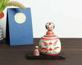 Ejiko pot with a mini kokeshi doll, 9.4cm / 3.7inch in height, made by Teruyuki Hiraga, Sakunami style kokeshi craftsman