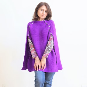 Crochet Cape PATTERN. Updated womans cape features NEW DESIGN. Open sides for ease of wear. Easy stitches. Crochet poncho cape.