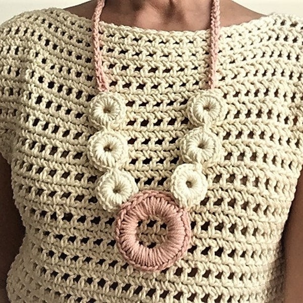 Crochet PATTERN for Chunky Necklace. Crochet jewelry necklace rings. Easy crochet necklace. Trendy crochet. Fun teacher gift!