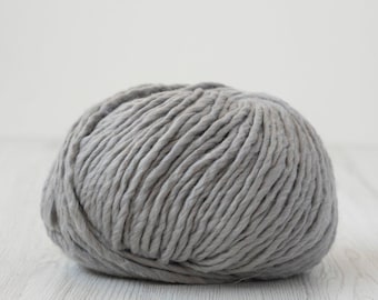 DHG XL Piuma Yarn, Extra Fine Merino Wool Yarn, Knitting wool, Merino Yarn