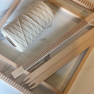 Medium Tapestry Weaving Loom, Beginners weaving loom, lap loom