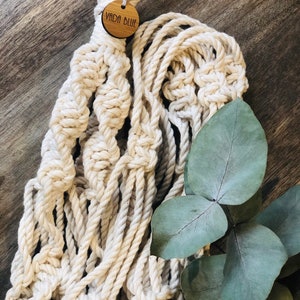 Macrame hanging plant holder, natural boho plant hanger, indoor plants, outdoor hanging planter, house warming gift, bohemian pot holder,