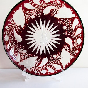 Plato/Centro de mesa vintage checo/bohemio de cristal tallado en rubí, 28,4 cm (11,2 pulgadas)
