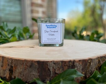 Grey Sweatpants Matter | 10oz Soy Wax Candle | Aromatherapy Candle | Handmade Soy Candle | Natural Soy Wax | Scented Soy Candle | Spa Candle