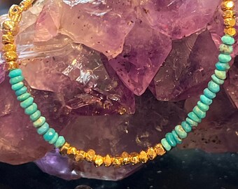 Bracelet turquoise en or vermeil : perles délicates de la Belle au bois dormant de l'Arizona