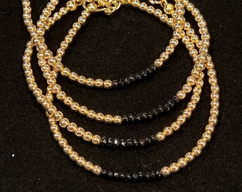 Ensemble de bracelets en onyx doré : élégants bracelets de perles