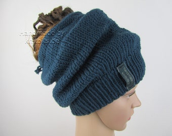 Beanie with opening
