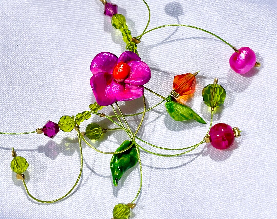 Necklace Cheeky Flower Unique Modeled Flower in Bright Pink and Green ...