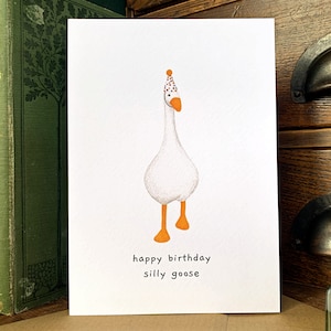 Carte d'anniversaire stupide d'oie, carte de voeux sans titre de jeu d'oie, carte vierge à l'intérieur d'animal mignon, carte d'animal de nouveauté d'oie avec le chapeau de fête image 9