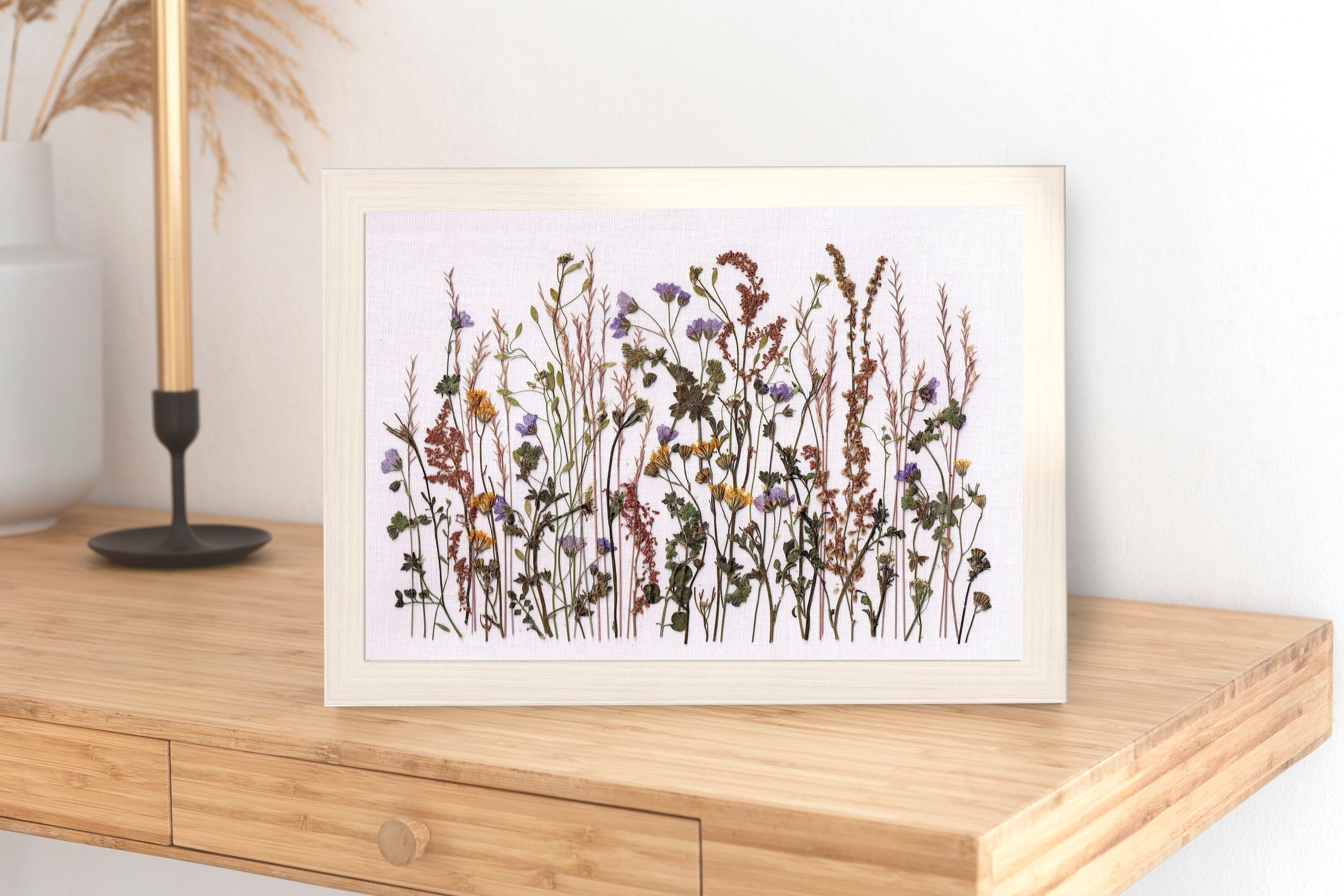 My new handmade oshibana -> Real pressed and dried flowers in frame.  Handpicked flowers, pressed and dried for weeks, arranged in one-a-kind  floral decor. Enjoy! : r/somethingimade