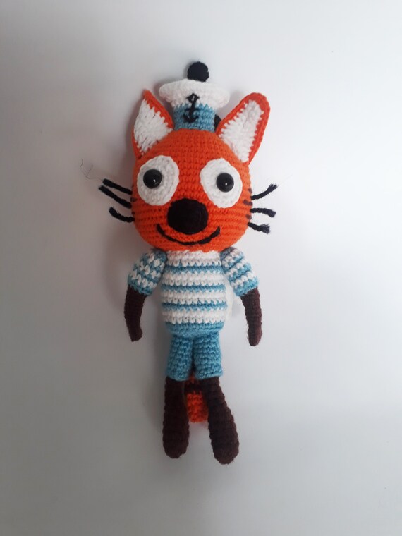 Crochet amigurumi plush cat in a dress pattern, Crochet pet