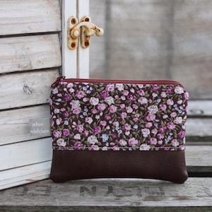 Kleine Schlüsseltasche PAULINE aus Kunstleder und Baumwolle in lila und braun Mini-Geldbörse Schlüsseletui Schlüsseltäschchen