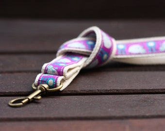 Schlüsselband Käfer violett 39 cm genäht aus Webband lila und Gurtband aus Baumwolle in beige