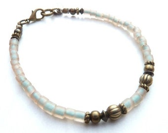 bronze bracelet with salmon colored beads (S-604a)