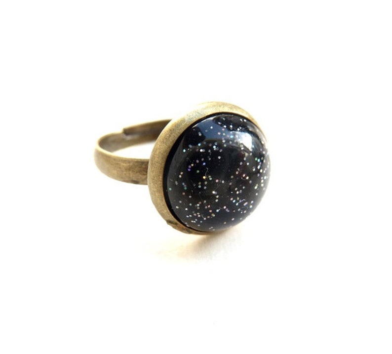 bronze ring with black sparkle cabochon S-606b afbeelding 1