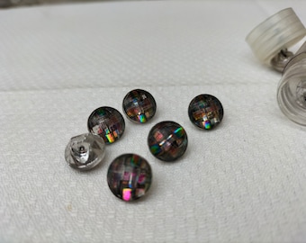 6 buttons, faceted buttons, 10 mm