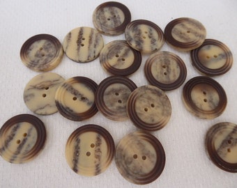 6 buttons, brown - beige, 2,7 cm