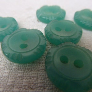 6 mint green buttons, 1.3 cm, doll buttons