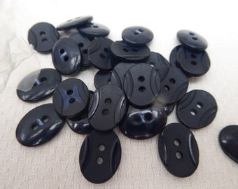 6 buttons, dark blue, blue, oval