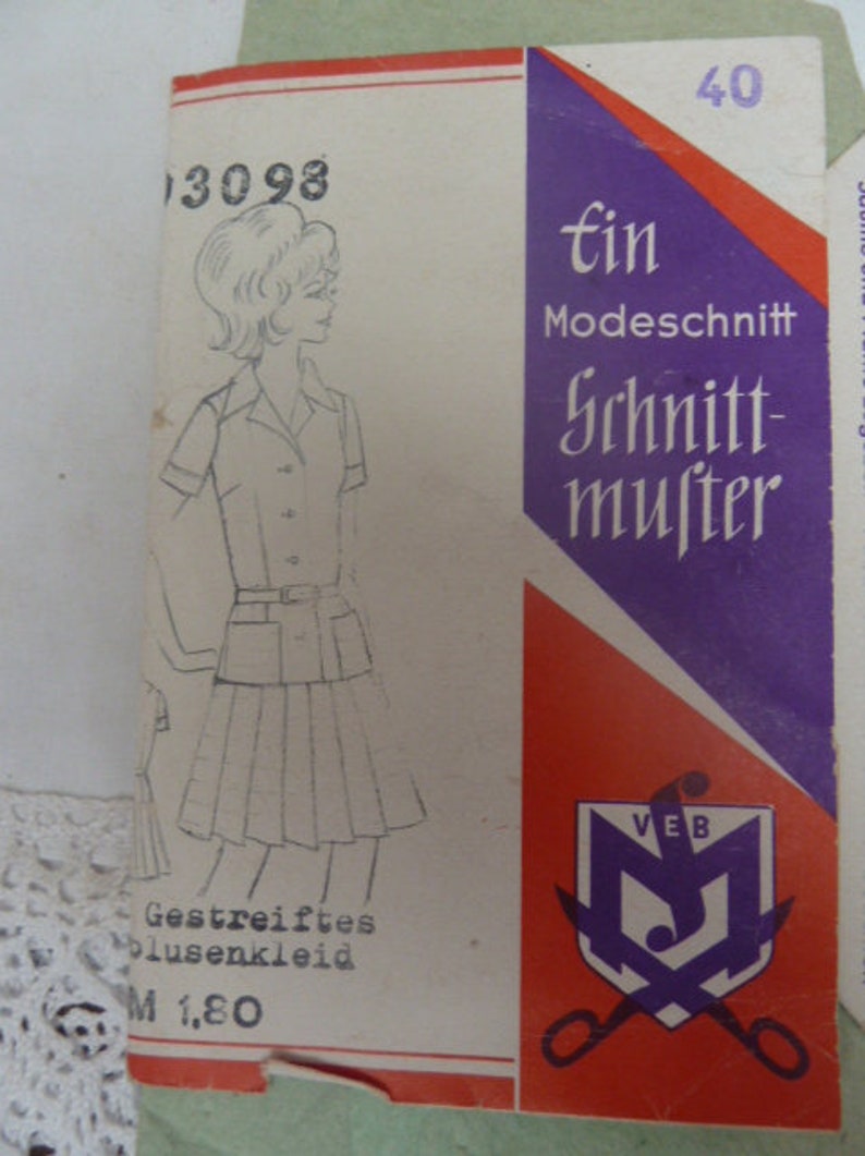 DDR Sewing Pattern, 60s, Dress image 1