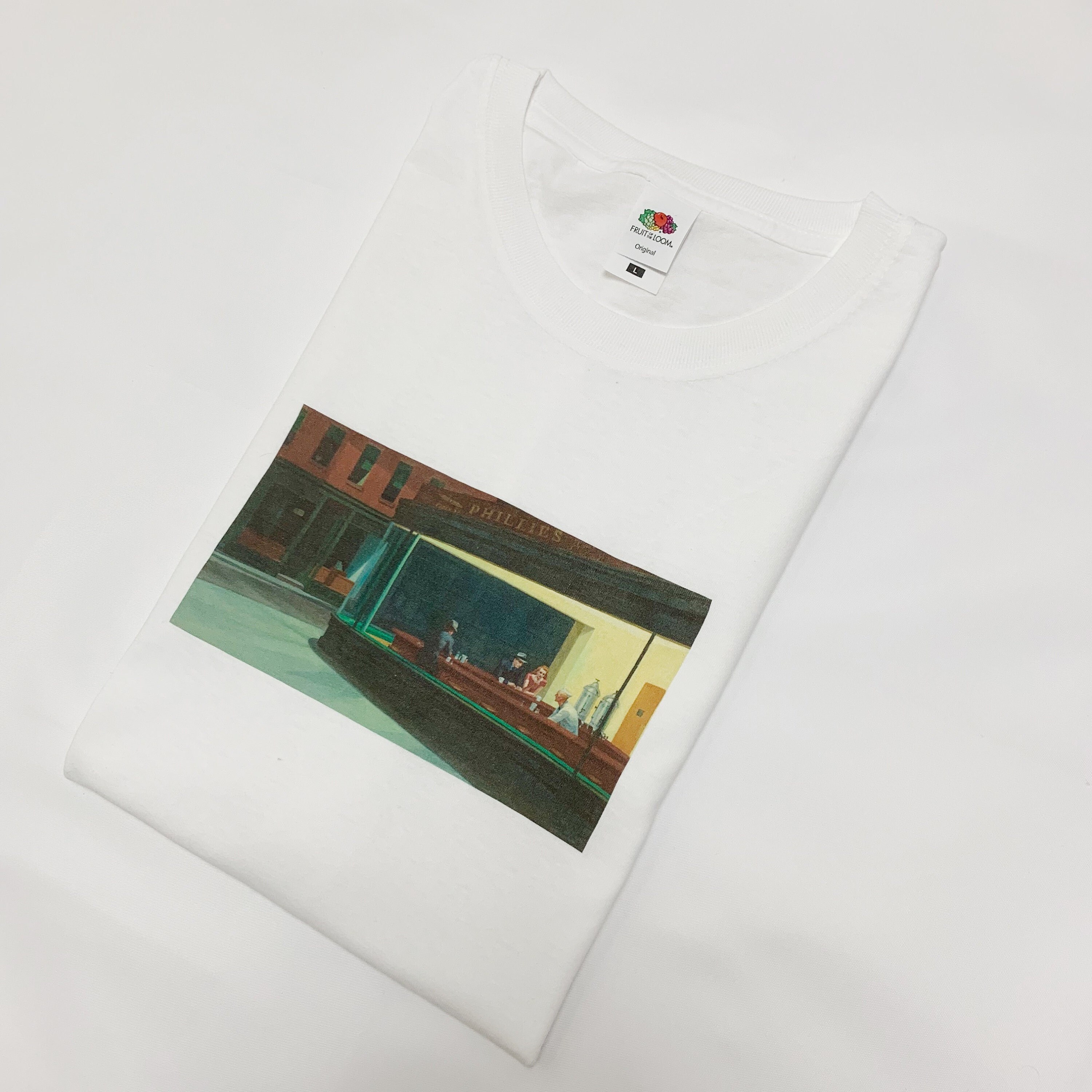 Nighthawks by Edward Hopper T-shirt 