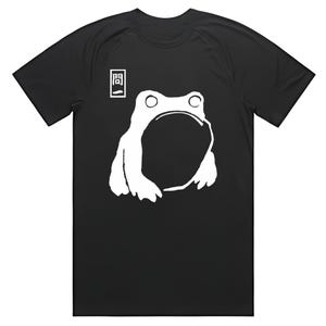 May include: Black t-shirt featuring a white graphic of a frog with the Japanese character "間" printed on the shirt.