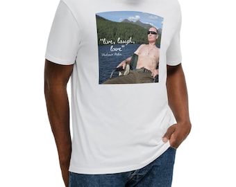 Vladimir Putin 'Live Laugh Love' Funny T-Shirt Meme