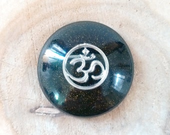 Cell phone Orgonite OM Symbol, EMF shield and Protection, Shungite powder, tourmaline powder, copper