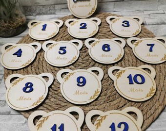 Cartes étapes en bois pour naissance bébé ourson bleu 3D
