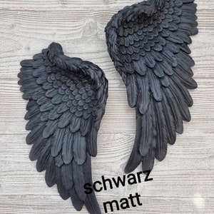 Angel wings in matt black