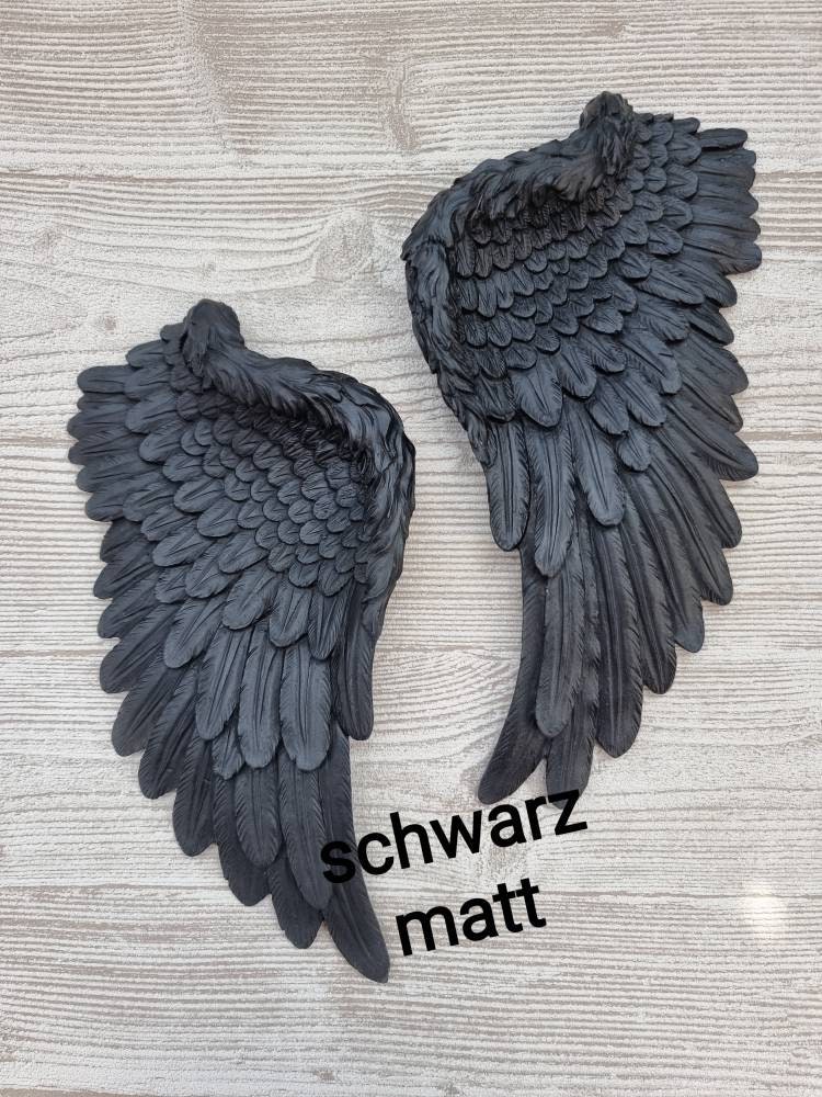 Schwarze Engelsflügel Miri 65 x 65cm