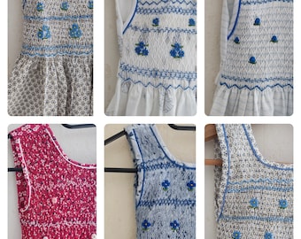 Gesmokte Kleider aus der Frühlings- und Sommerkollektion. Kleid für 4-jährige Mädchen. Von Hand gesmoktes Kleid. Kleid für Prinzessinnen. Klassisches und zeitloses Kleid