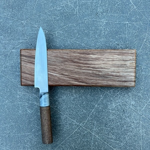Black Walnut Wood Epoxy Knife Holder, Magnetic Knife Rack, Resin & Wood Knife Strip, Beveled Edge Knife Holder, Magnetic Wood Knife Storage