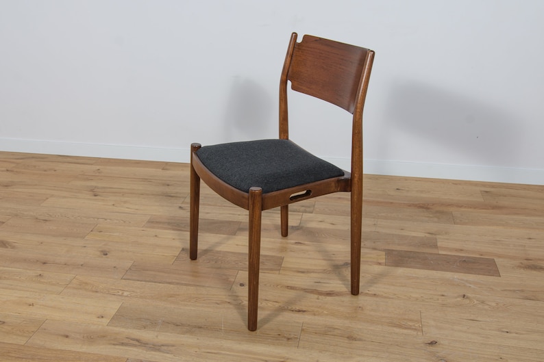 Ensemble de six chaises, Danemark, années 1960. image 7