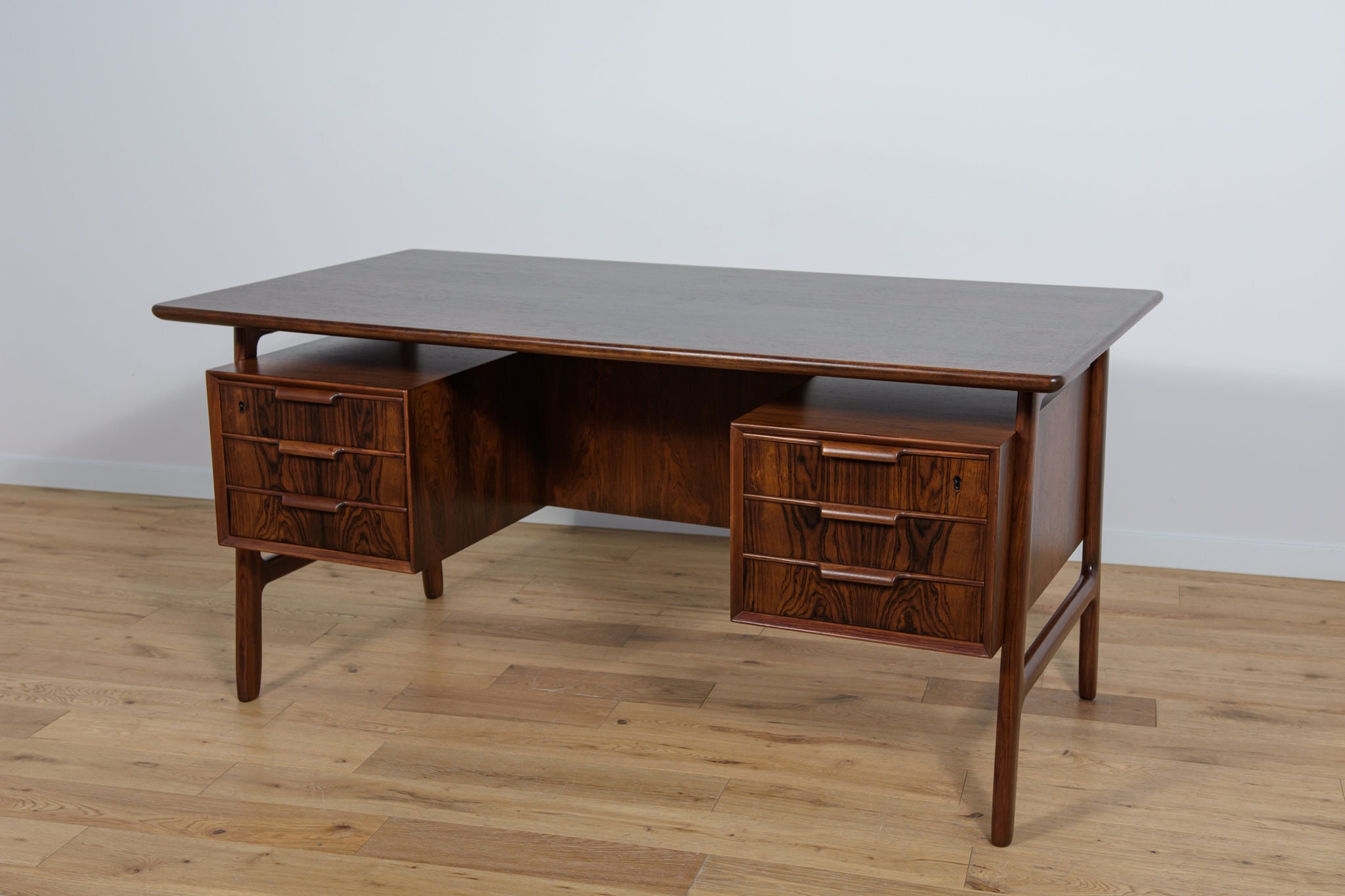 Freistehender Schreibtisch Modell 75 Omann Jun Danemark 1950er Jahre. Etsy