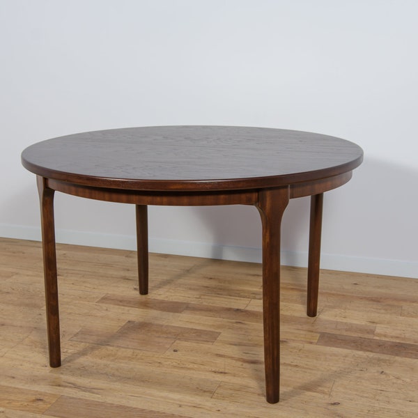 Mid-Century Round Extendable Dining Table from McIntosh, Great Britain, 1960s