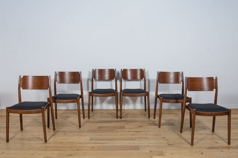 Ensemble de six chaises, Danemark, années 1960. image 1