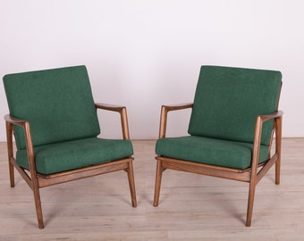 Armchairs 300-139 by Swarzędzka Factory, 1960s, Set of 2