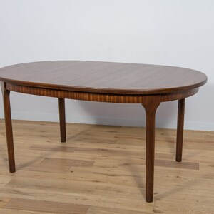 Mid-Century Oval Extendable Teak Dining Table from McIntosh, 1960s