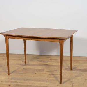 Mid-Century Teak Extendable Dining Table from McIntosh, United Knigdom, 1960s