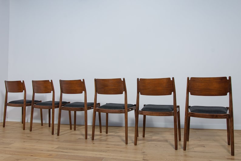 Ensemble de six chaises, Danemark, années 1960. image 4